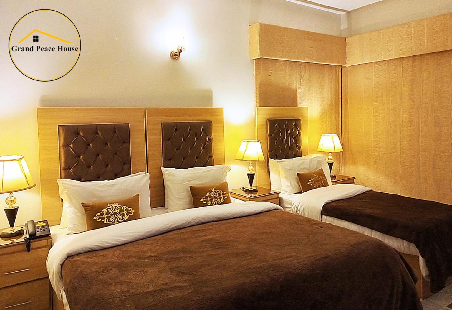 Grand Peace House II Bed & Breakfast İslamabad Dış mekan fotoğraf