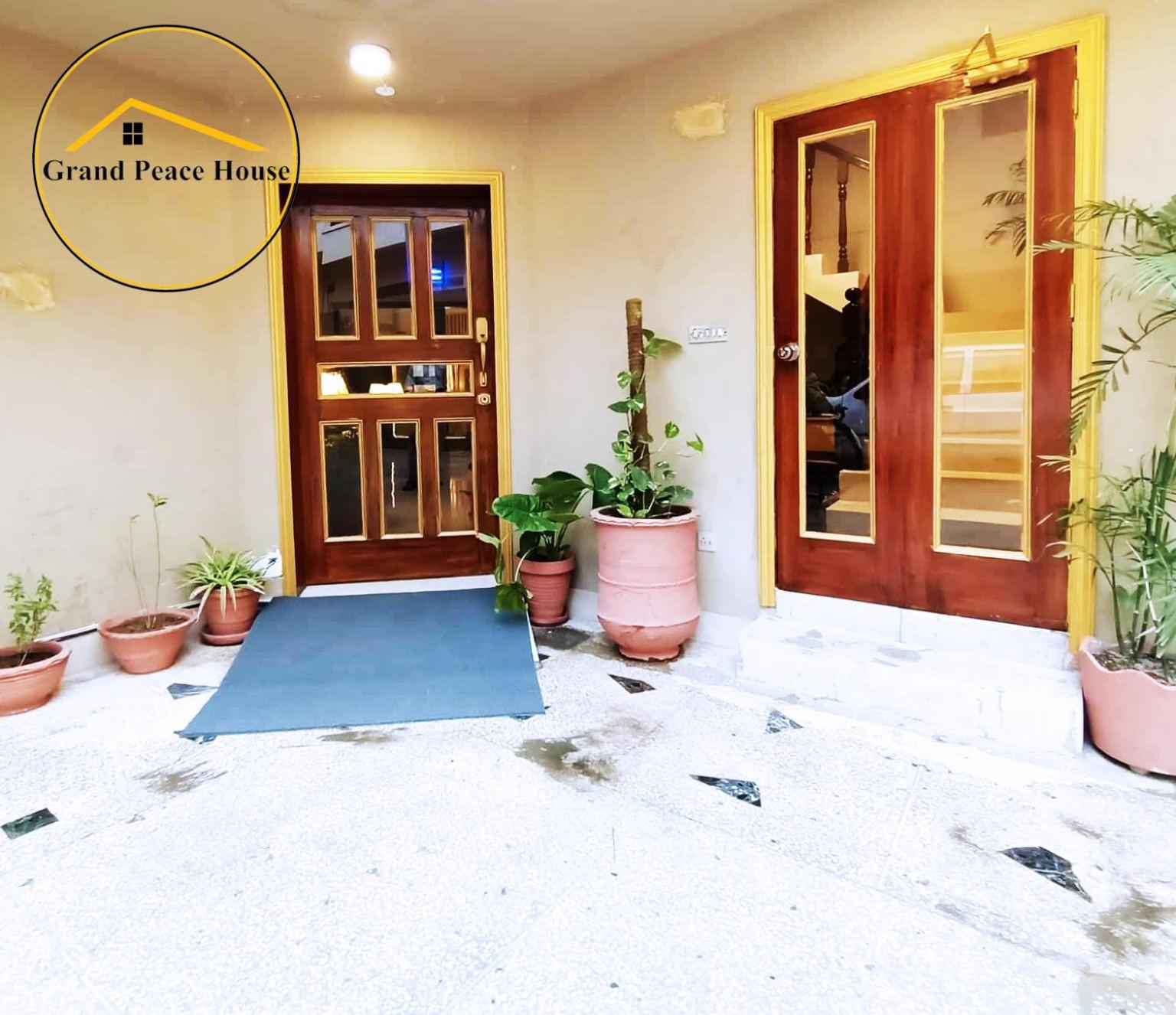 Grand Peace House II Bed & Breakfast İslamabad Dış mekan fotoğraf