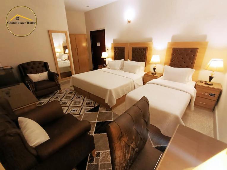 Grand Peace House II Bed & Breakfast İslamabad Dış mekan fotoğraf