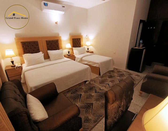 Grand Peace House II Bed & Breakfast İslamabad Dış mekan fotoğraf