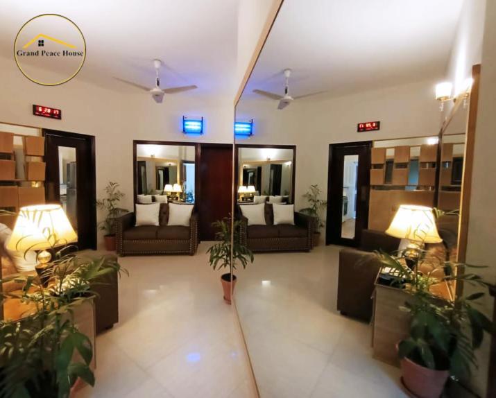 Grand Peace House II Bed & Breakfast İslamabad Dış mekan fotoğraf
