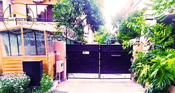 Grand Peace House II Bed & Breakfast İslamabad Dış mekan fotoğraf